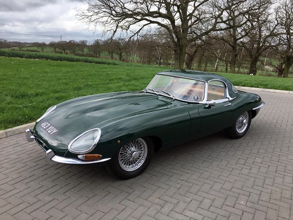 16 mars 1961 – Jaguar dévoile la XK-E