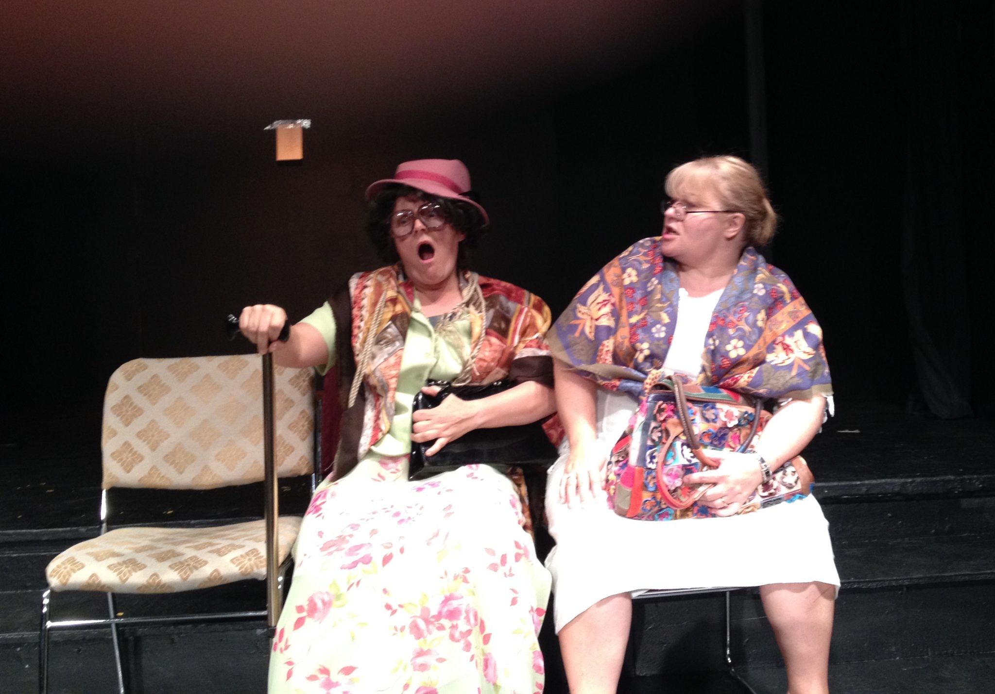 Le Déprime au Caféthéâtre de Chambly 12 comédiens interprètent 50