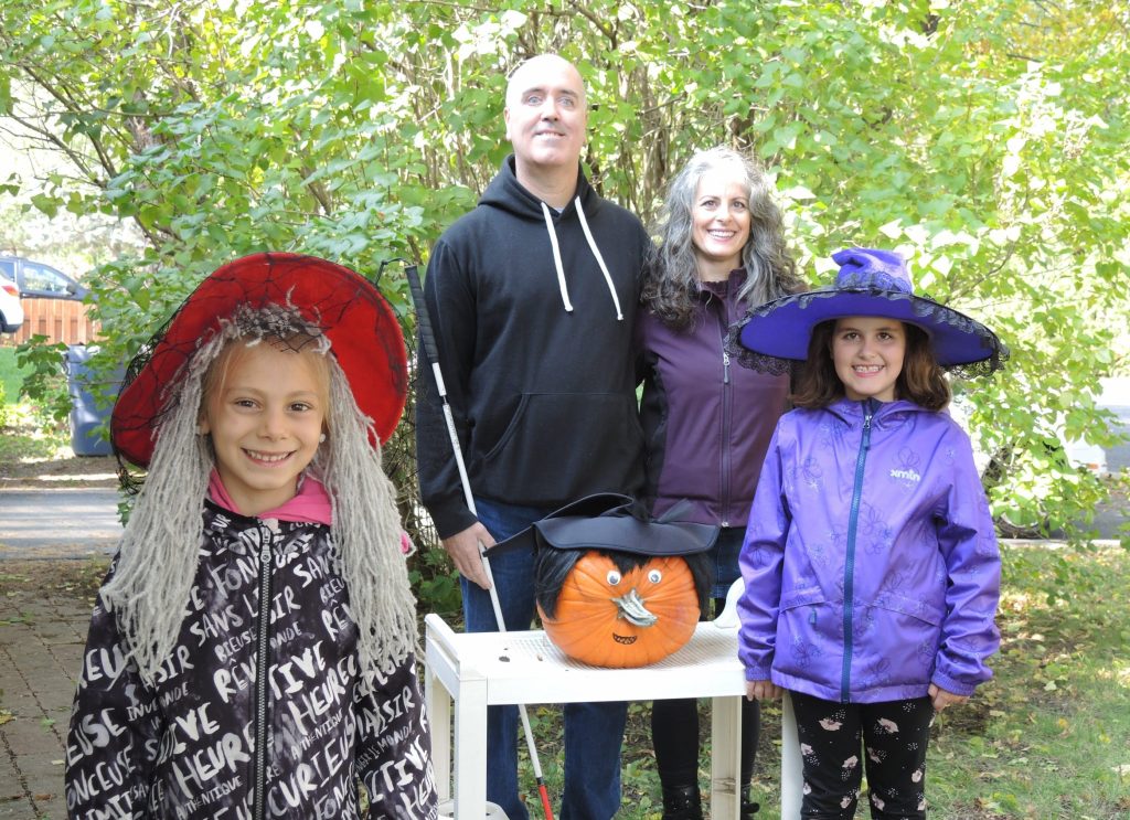 Une jeune organise un concours pour l'Halloween Le Journal de Chambly