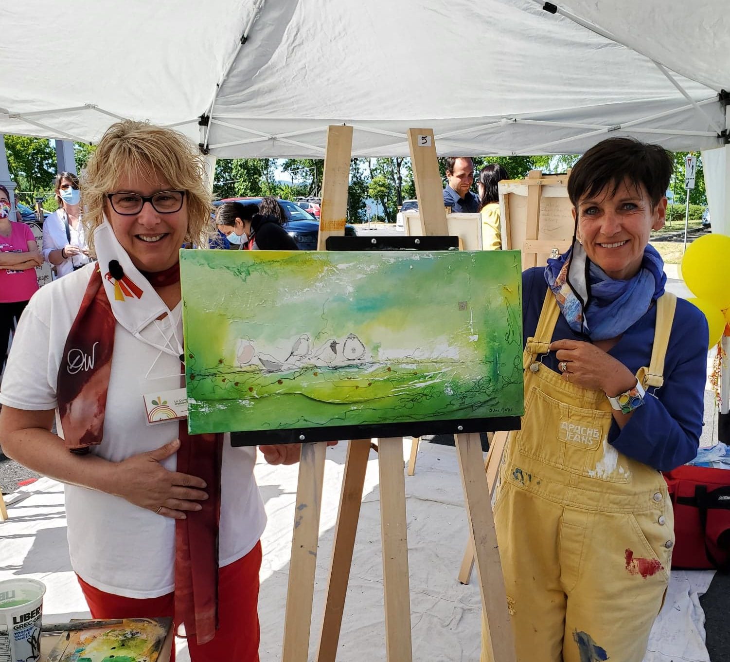 Combat de pinceaux sous le chapiteau de Miss Rey - Le Journal de Chambly