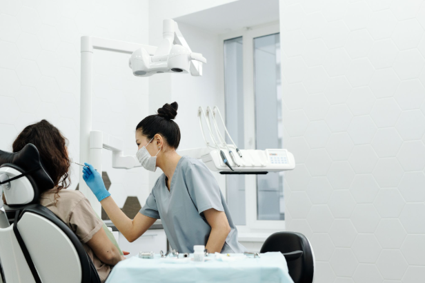 Consultation en clinique dentaire